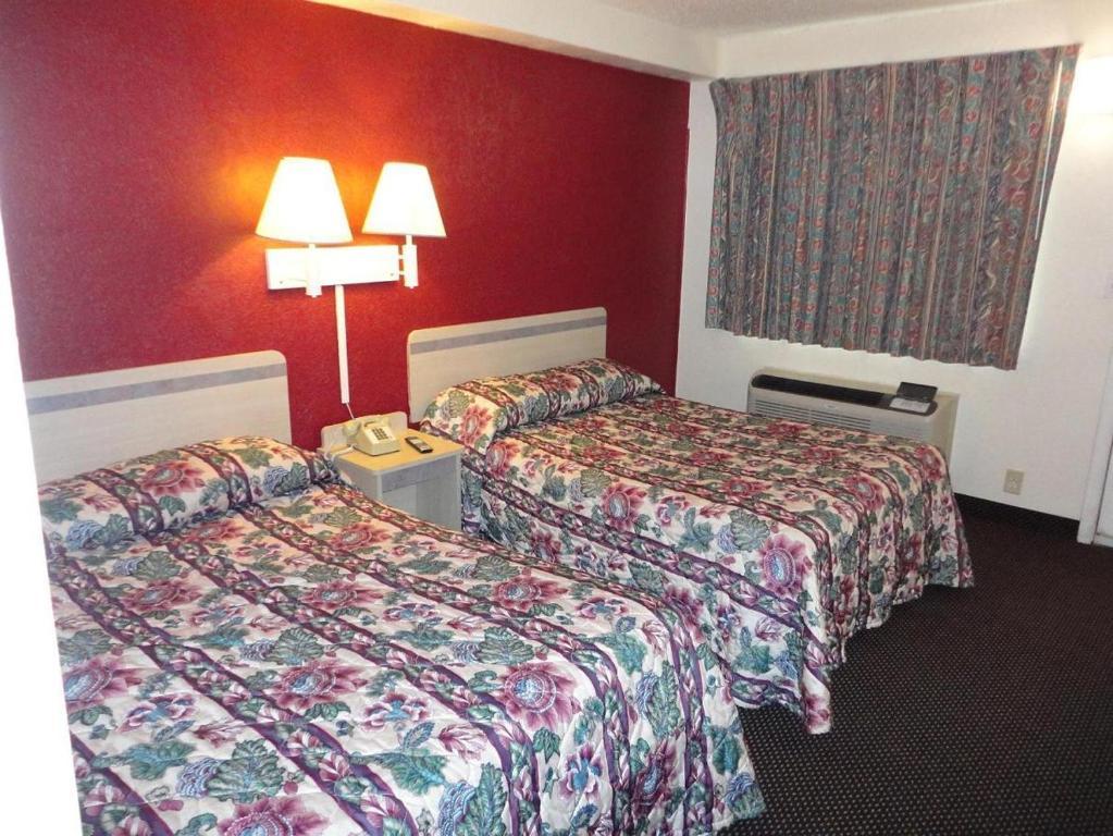 Americas Best Value Inn Battle Creek Oda fotoğraf